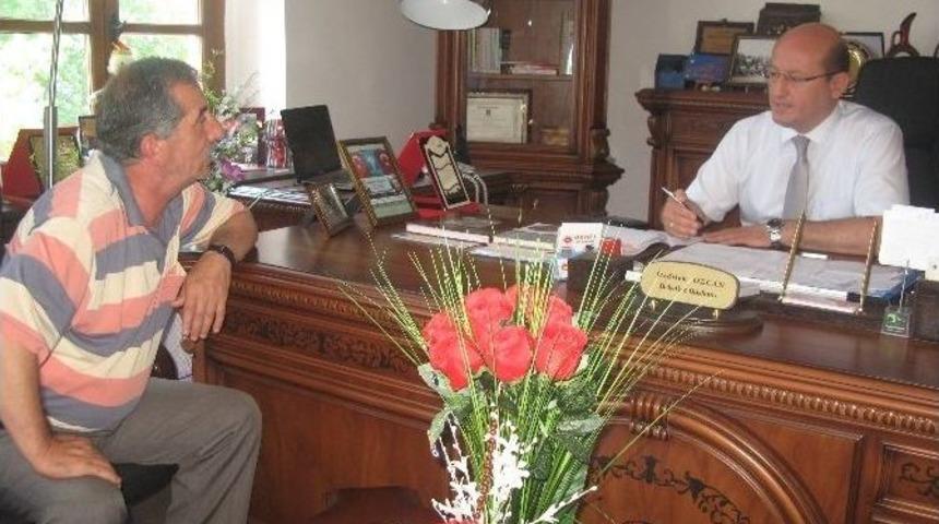 Başkan &Ouml;zcan, Halk G&uuml;n&uuml; Yaptı