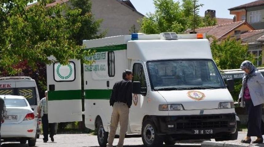 B&uuml;nyan Belediyesi Cenaze Taşıma Aracı Tamam