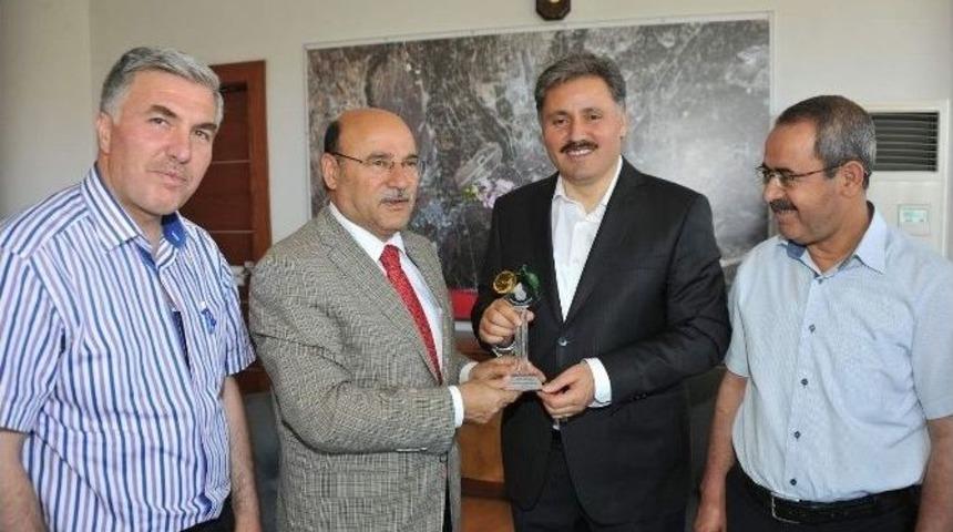 Malatya B&uuml;y&uuml;kşehir Belediye Başkan Ahmet &Ccedil;akır&rsquo;a Ziyaretler
