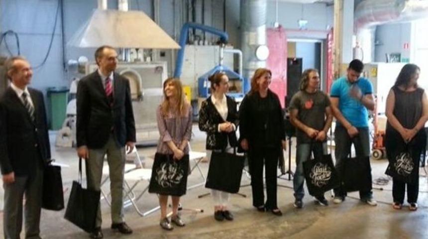 Eskişehir Damgası İsve&ccedil;&rsquo;teki T&uuml;rk Cam Sanatı Sergisinde