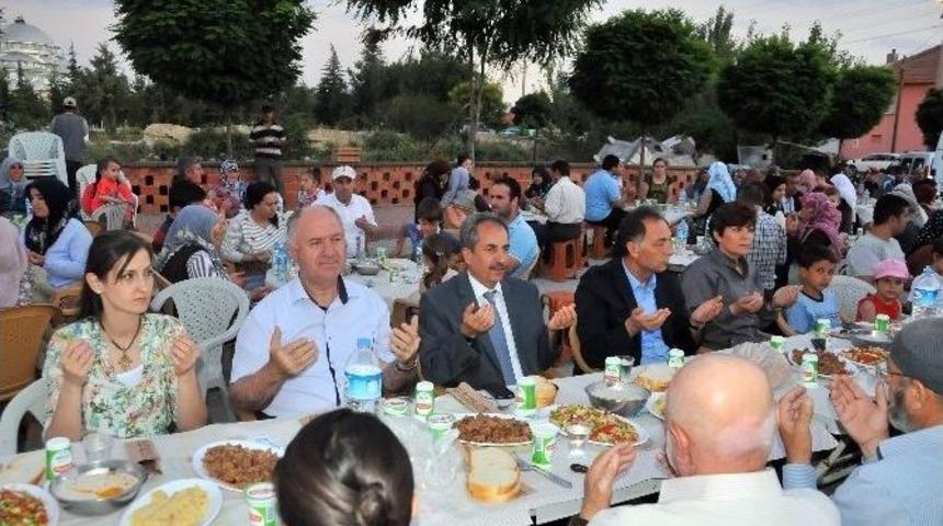 Akşehir Belediyesi&rsquo;nden Adsızlar&rsquo;da İftar