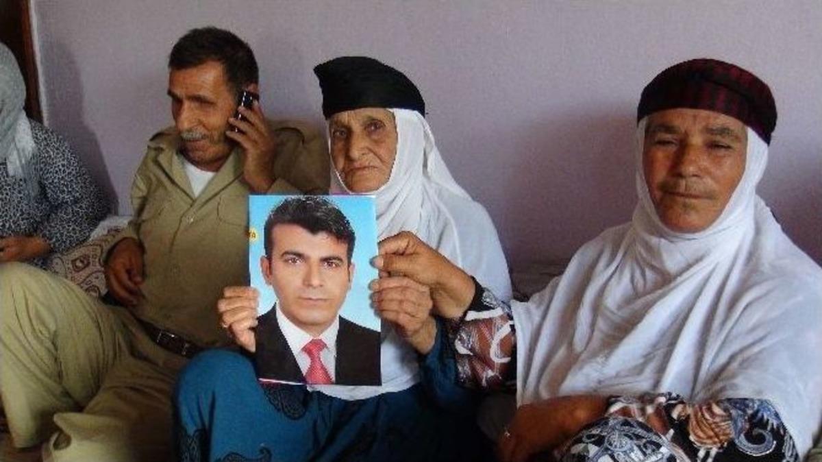 Serbest Bırakılan Şof&ouml;rlerin Evlerinden Zılgıtlar Y&uuml;kseldi