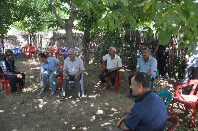 Serbest Bırakılan Şoförlerin Aileleri Çocuklarını Bekliyor 1