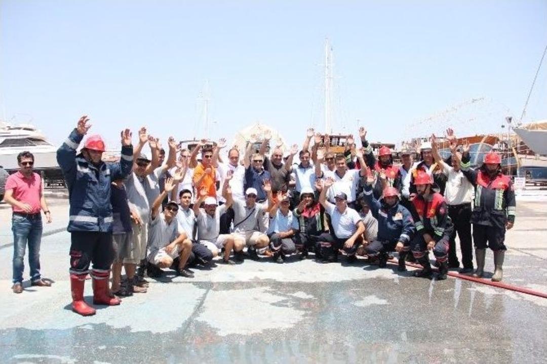 Kızgın G&uuml;neş Altında Tatbikat