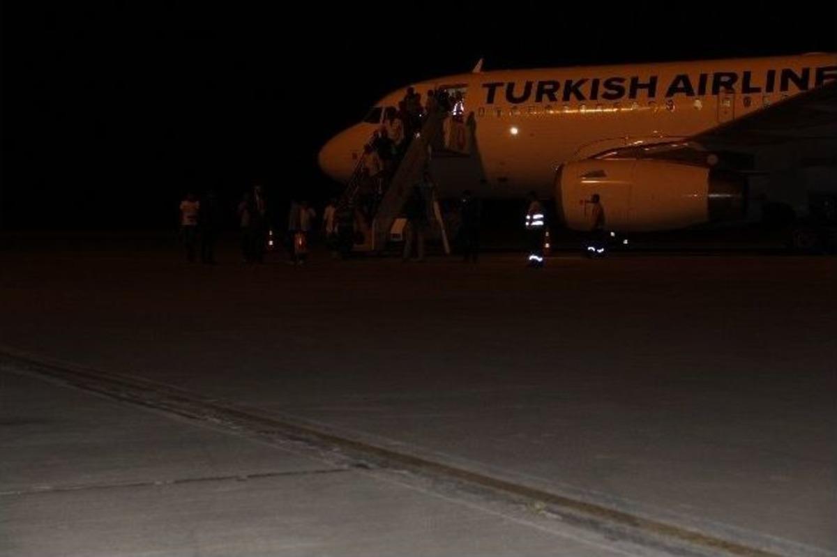 Ka&ccedil;ırılan Şof&ouml;rler Yurda D&ouml;nd&uuml;