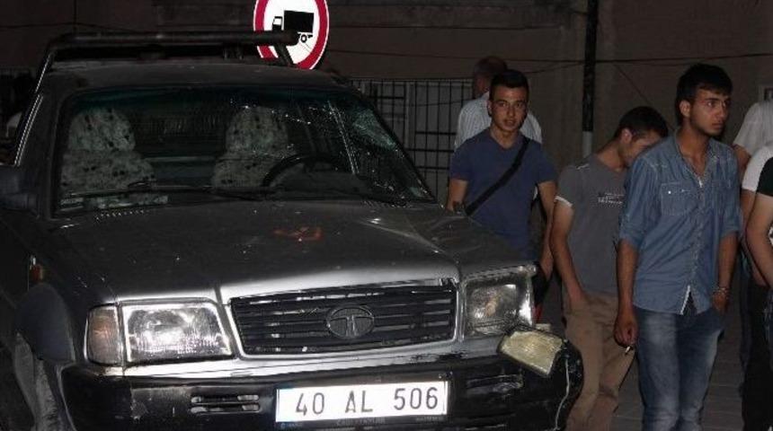 Hızını Alamadı Bisiklet S&uuml;ren Kıza &Ccedil;arptı