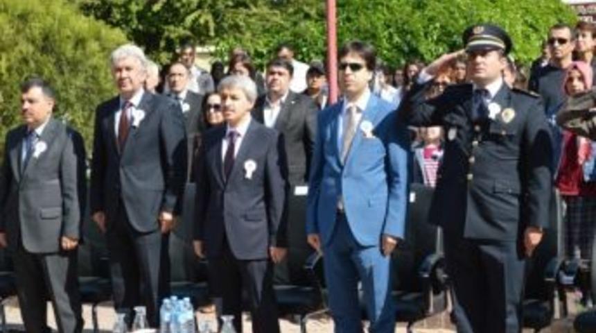 Akhisar İl&ccedil;e Emniyet M&uuml;d&uuml;r&uuml; Demiray&rsquo;ın Tayini &Ccedil;ıktı