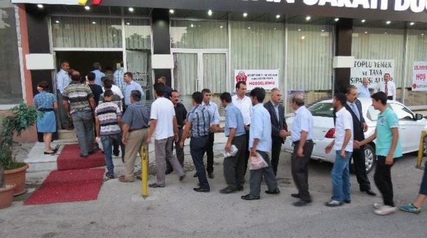 Esnaf Kuruluşlarından Toplu İftar