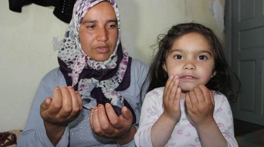 Su Ve Mamayla Beslenebilen Zeynep'in Yaşam M&uuml;cadelesi