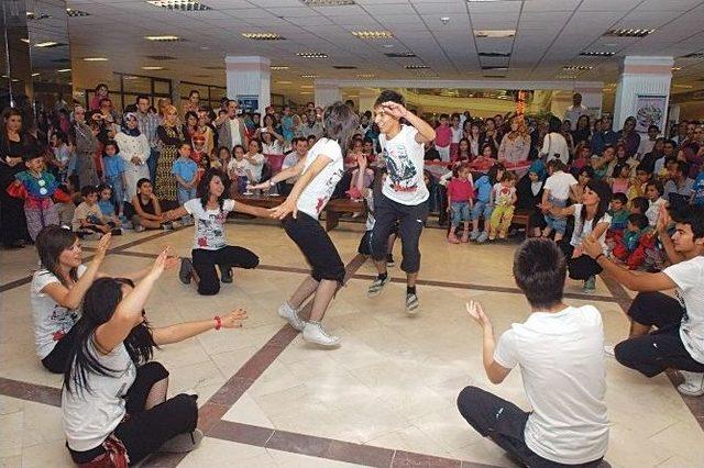 A&ccedil;ılışını Başbakan Yapacak 3