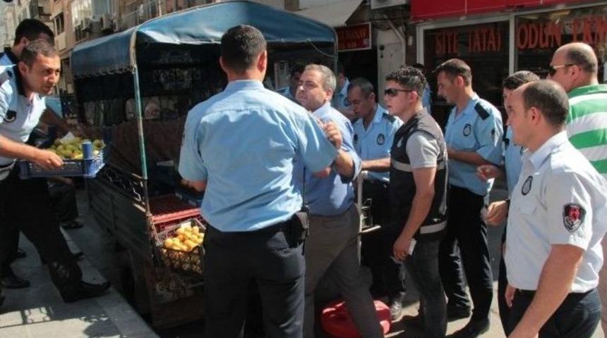 Konak'ta İşportaya Karşı Ortak M&uuml;cadele