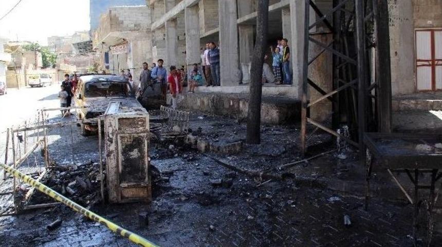 Şanlıurfa&rsquo;da Trafo Patladı: 2 Yaralı