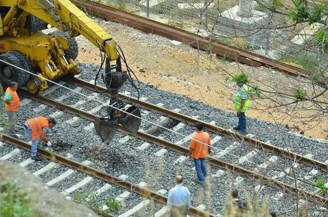 Yüksek Hızlı Tren Çalışmalarında Aksama Yok