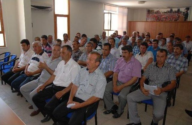 100 Mahalle Muhtarı Su İ&ccedil;in Silifke Sokaklarında Y&uuml;r&uuml;d&uuml; 2