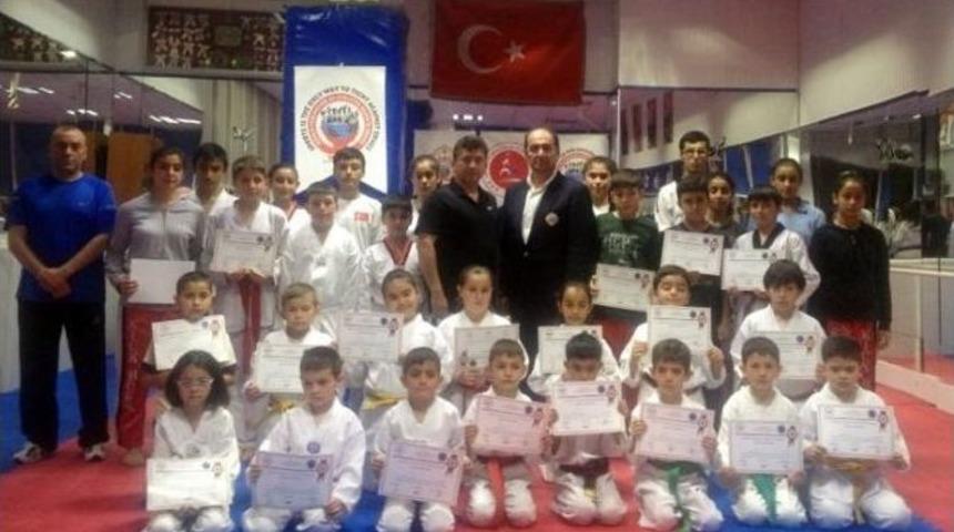 Sporcu Ve Ailelere Doping Uyarısı