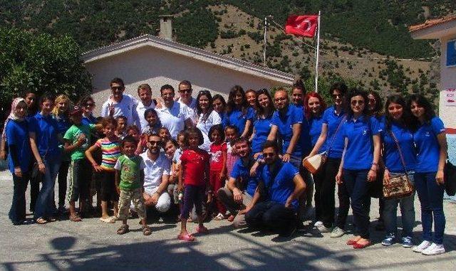 Abla-ağabey-kardeşler Kınık ta Buluşuyor 1