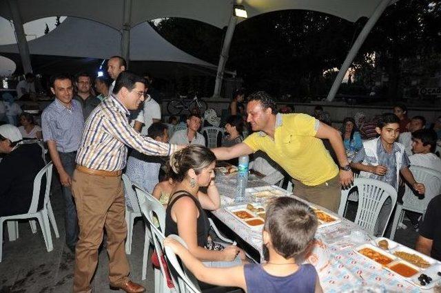 Başkan Tütüncü Yörsiad İftar Çadırı'nın Konuğu Oldu