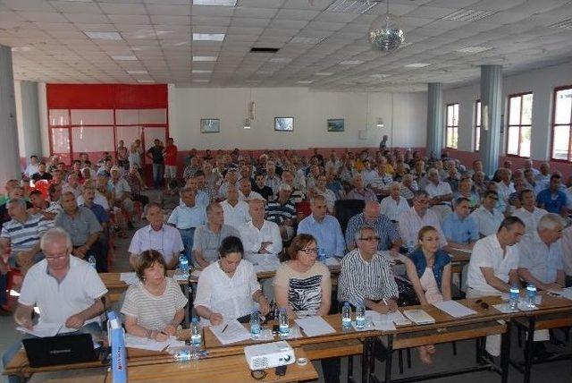 Kuşadası Belediye Meclisi Güzelçamlı’da Toplandı