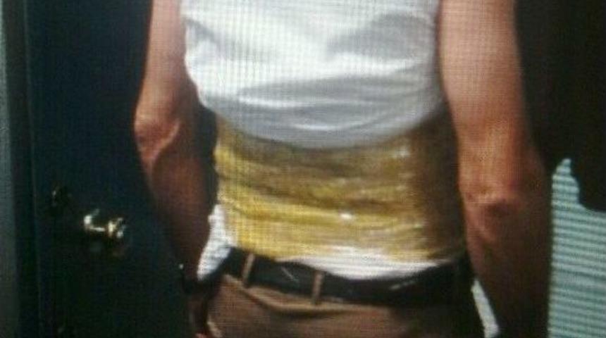 Van&rsquo;da Bir Şahsın &Uuml;zerinde 1 Kilo Eroin Ele Ge&ccedil;irildi