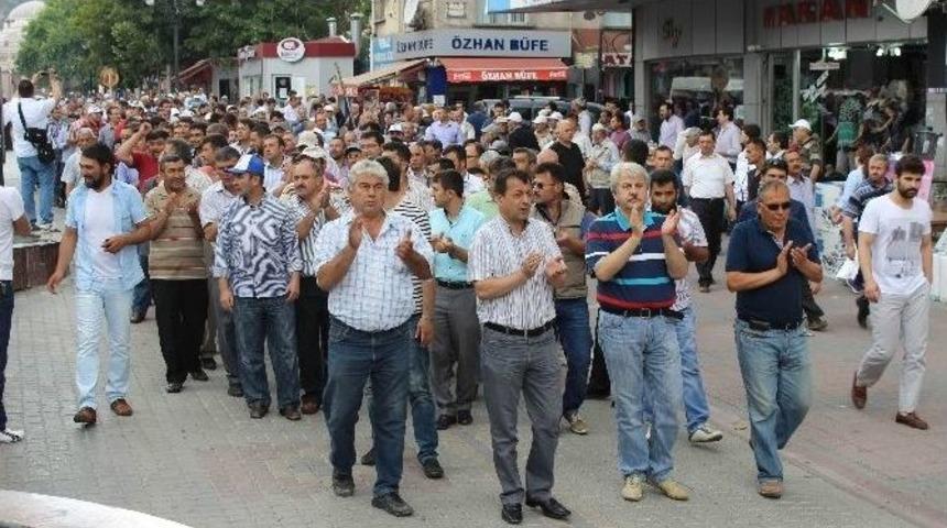 Seyit&ouml;mer İş&ccedil;ilerinden Protesto Y&uuml;r&uuml;y&uuml;ş&uuml;