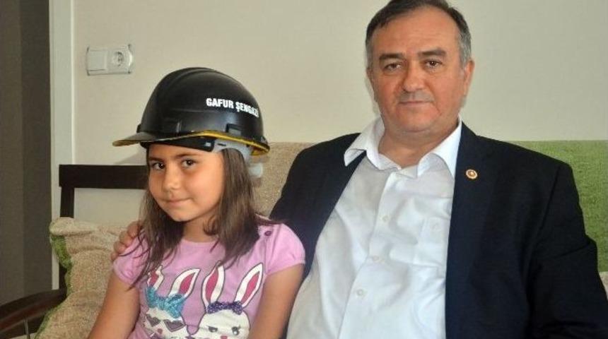 Şehit Madenci Kızı Sıla&rsquo;nın Hayali Savcı Olmak