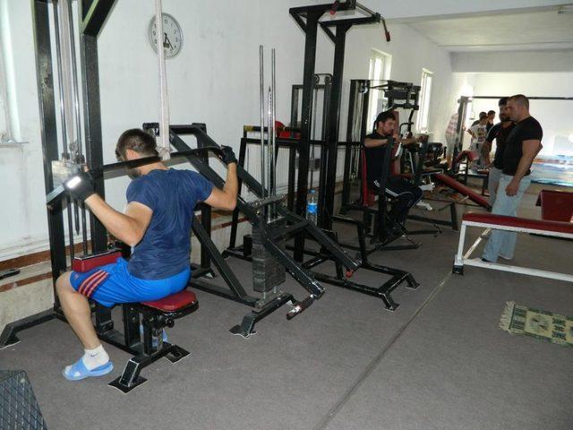 Karamanlı Spor Kulübü Fitness Salonu Açtı