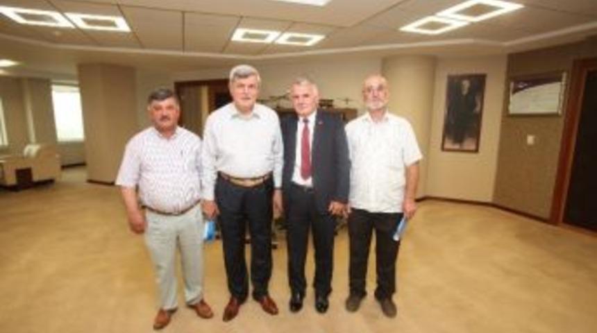 Muhtarlardan Başkan Karaosmanoğlu&rsquo;na Ziyaret