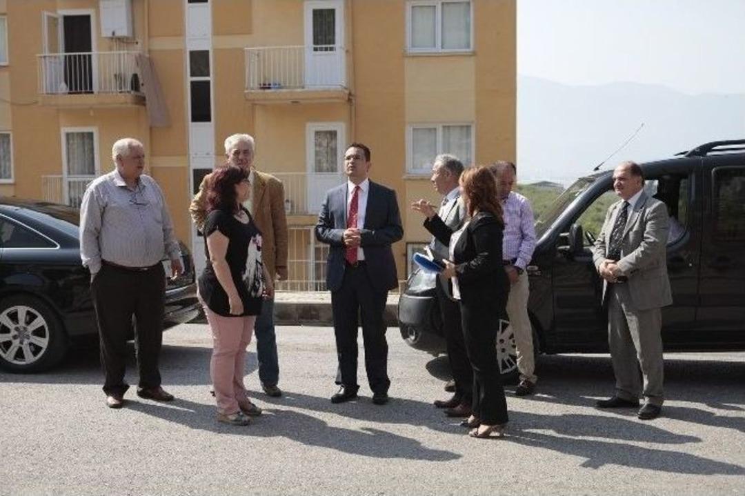 Bornova'da Belediye-vatandaş Elele