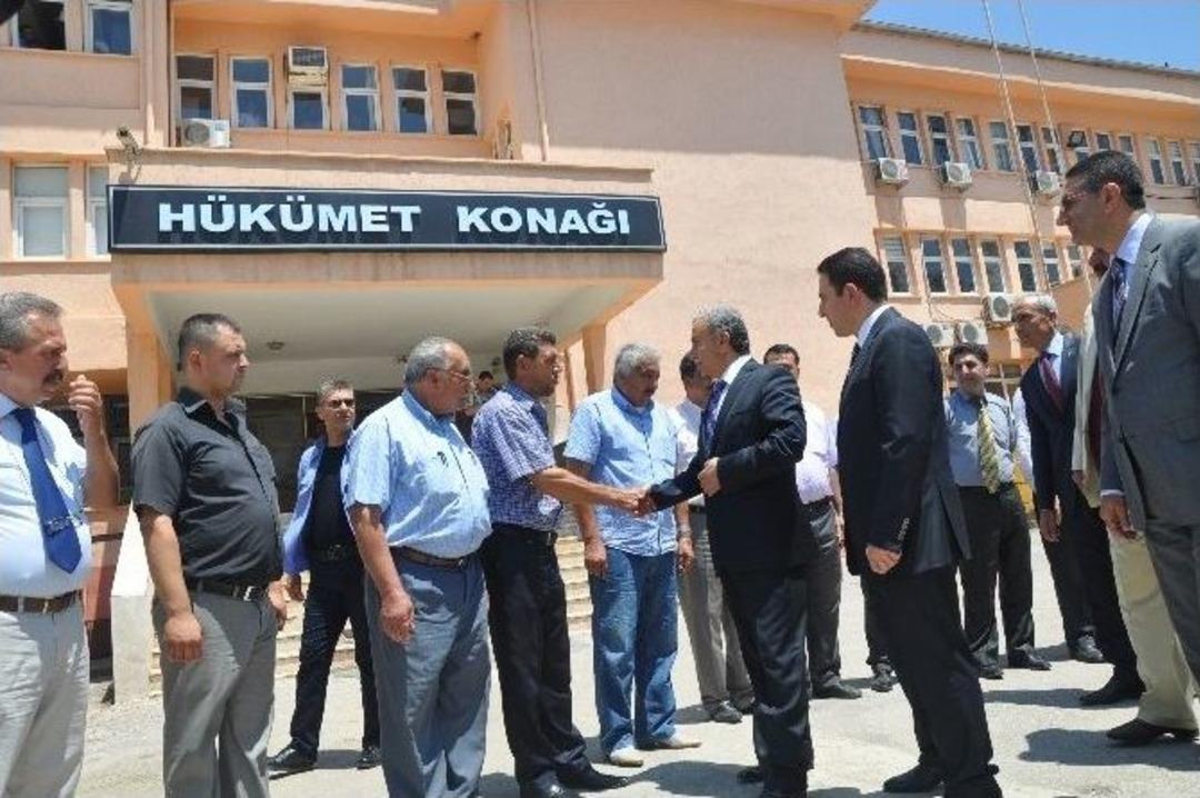 Vali B&uuml;y&uuml;k&rsquo;ten Kozan&rsquo;a Ziyaret