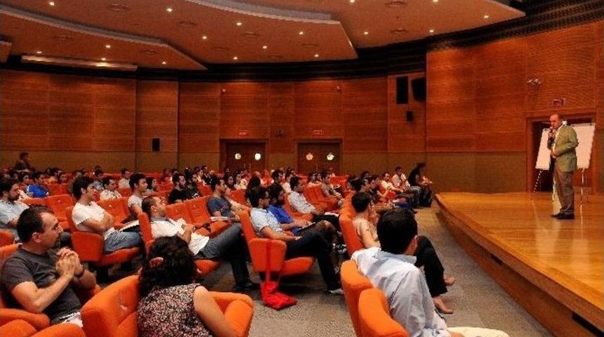 Kadık&ouml;y Beş Yılını Gen&ccedil;lerle Planlıyor