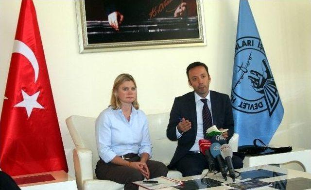 İngiltere Uluslararası Kalkınma Bakanı Greenıng&rsquo;in Basın Toplantısı 1