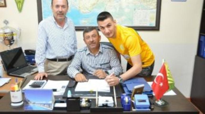 Darıca Transfere Doymuyor