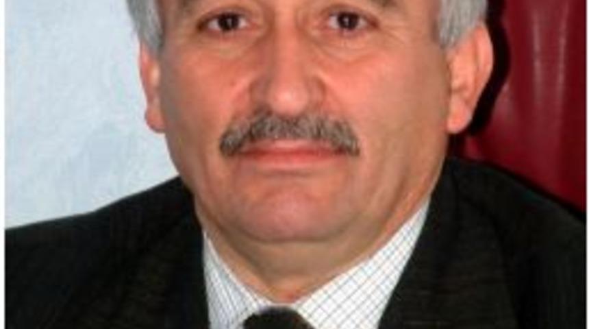 E. Ayhan Erden'den Cumhurbaşkanı Adaylığı Başvurusu