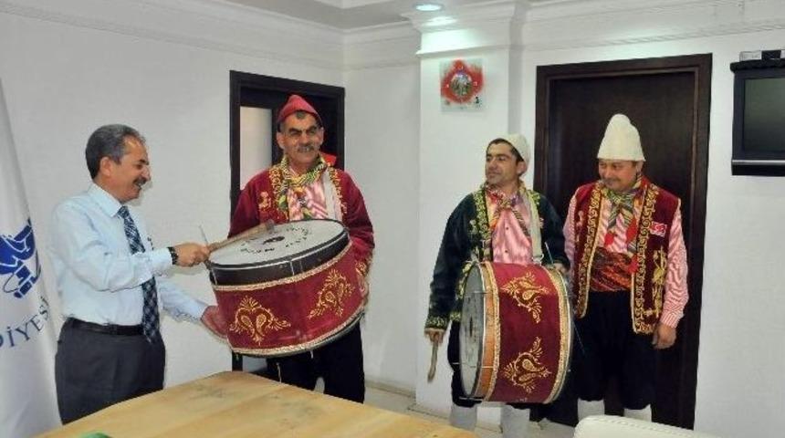 Tellallar Anma Ve Mizah G&uuml;nleri&rsquo;ne Davet Etti