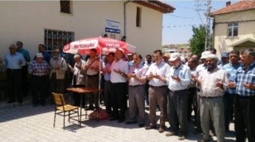 Beyşehir&rsquo;de &Ccedil;ift&ccedil;iler Hasat Sezonunu Dualarla A&ccedil;tı