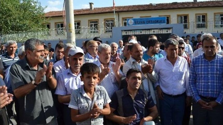 Silvan Belediye Eşbaşkanı Teke'den Belediyeye Yapılan Saldırıya İlişkin A&ccedil;ıklama
