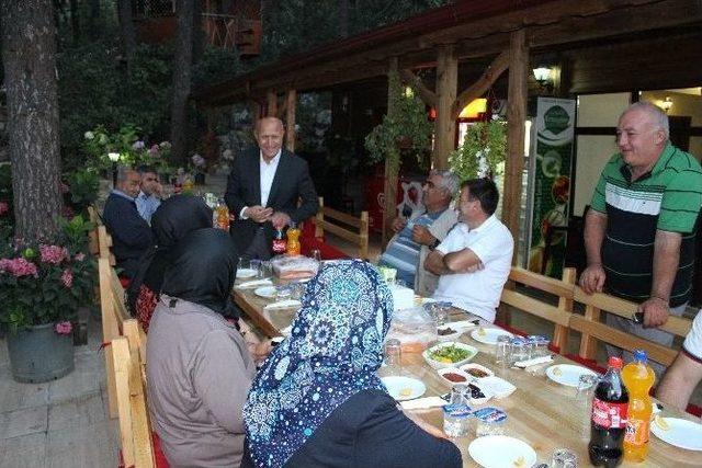 Şehit Aileleri Ve Gazilere İftar Yemeği