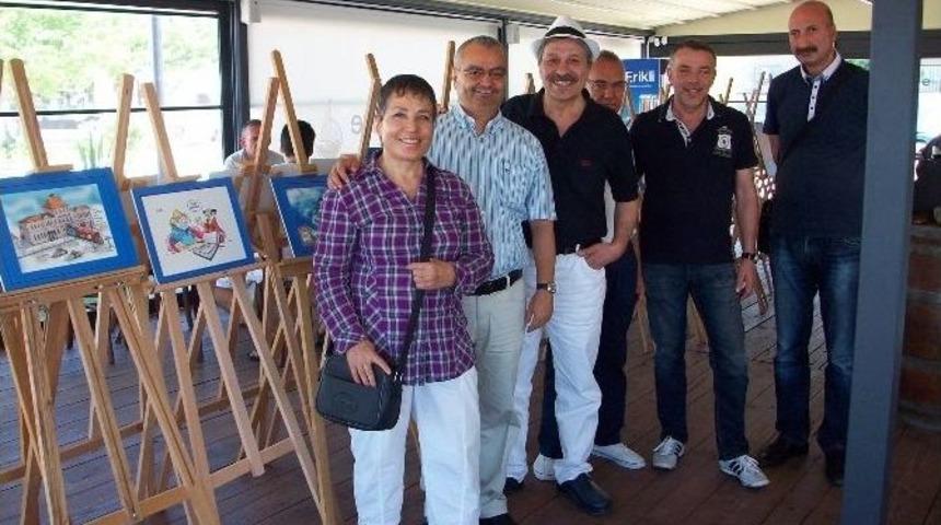 Urla&rsquo;da Karikat&uuml;r Sergisi A&ccedil;ıldı