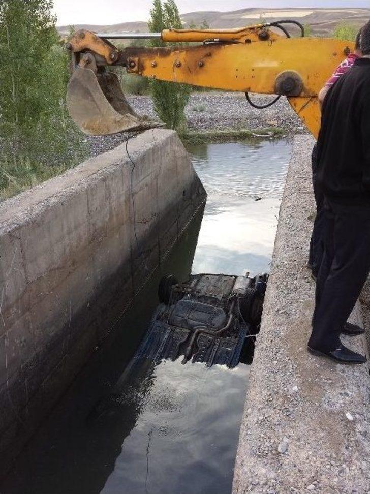 Erzincan’da Feci Kaza: 2 Ölü, 2 Yaralı G2
