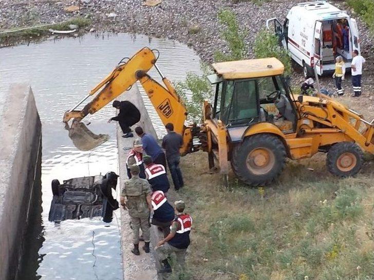 Erzincan’da Feci Kaza: 2 Ölü, 2 Yaralı G5