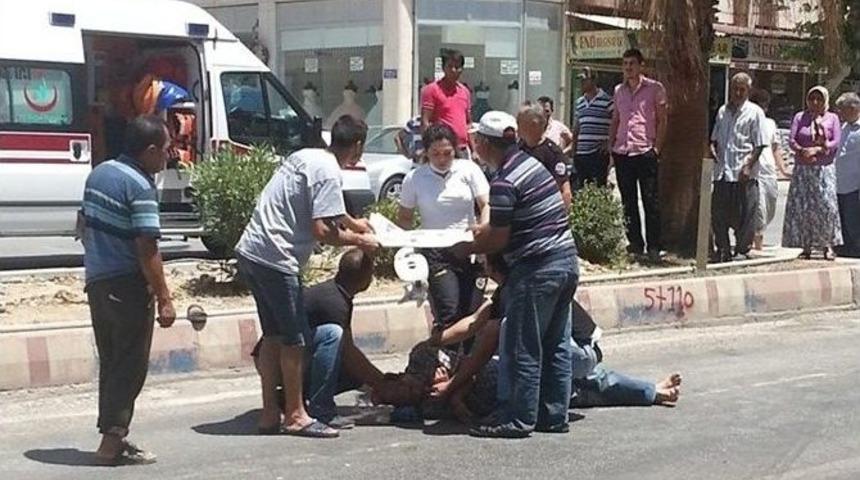 Kamyonet Yayaya &Ccedil;arptı; 1 Yaralı