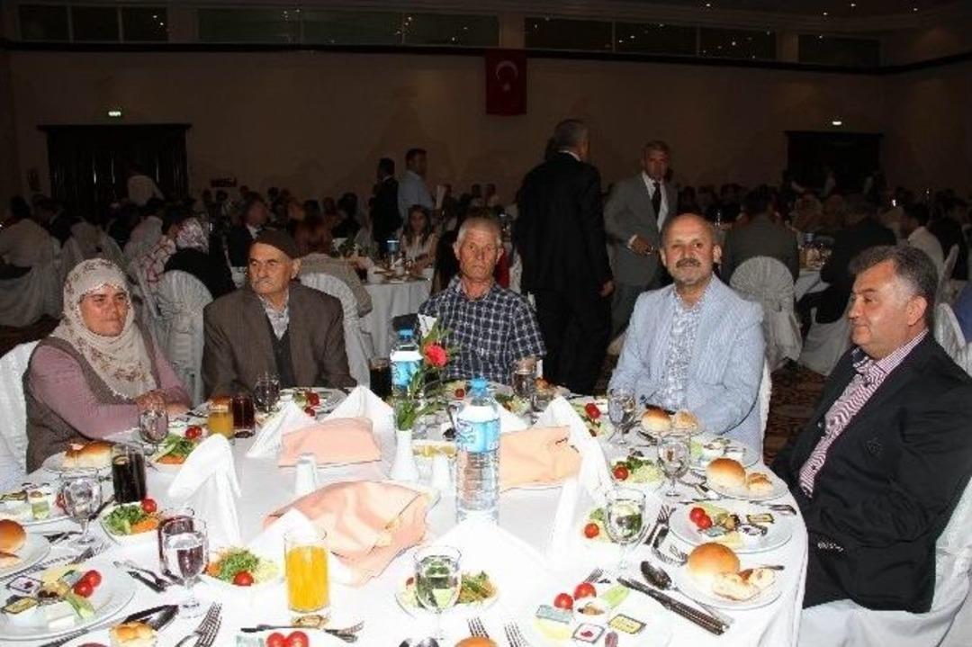 Nevşehir Protokol&uuml; Şehit Aileleri Ve Gaziler İle İftar Yemeğinde Buluştu