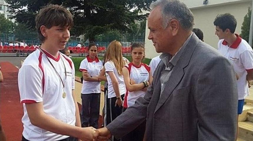 Edirneli Sporcu &Ouml;ğrenciler Bulgaristan&rsquo;a Gitti