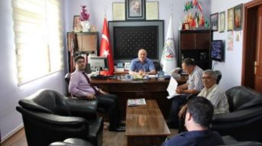 Karaisalı Kaymakamı Tun&ccedil;'tan Saadettin Aslan'a İadeyi Ziyaret