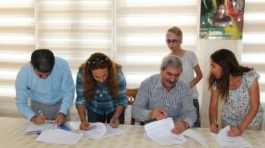 Silvan Belediyesi'nde Tis İmzalandı