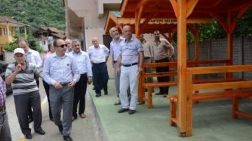 Şefkatiye&rsquo;de Mahalle Meydanı