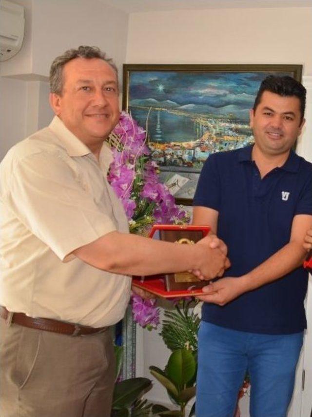 Dikili Belediyespor’da Hedef Şampiyonluk
