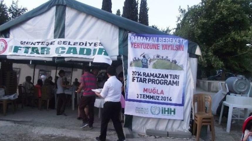 İhh Muğla&rsquo;da İftar Verdi