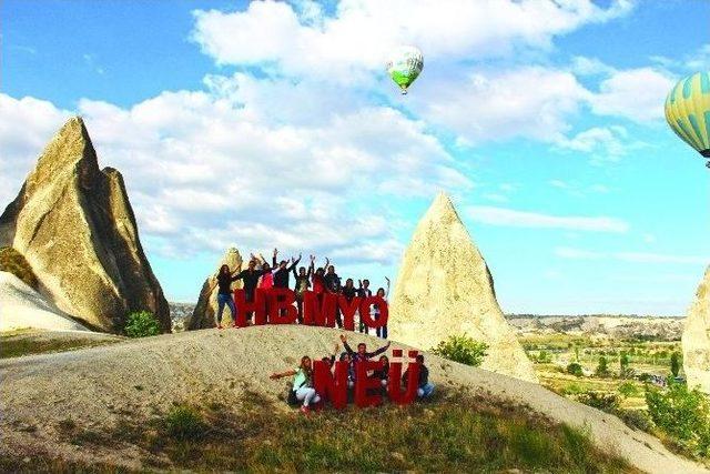 Öğrencilerin Kadrajından Gün Doğumundan Gün Batımına Kapadokya