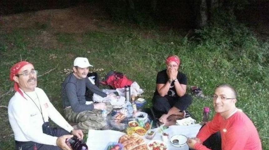 Dağcılar Hem Y&uuml;r&uuml;d&uuml;, Hemde İftar A&ccedil;tı